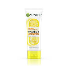 GARNIER BRIGHT COMPLETE VITAMIN C FACEWASH 50GM